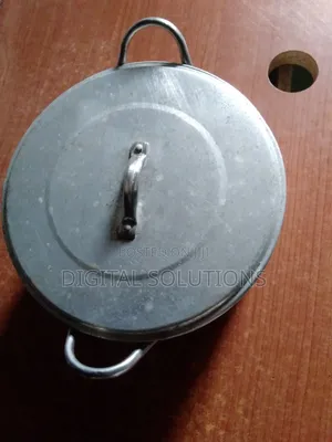 Medium Size Cooking Pot