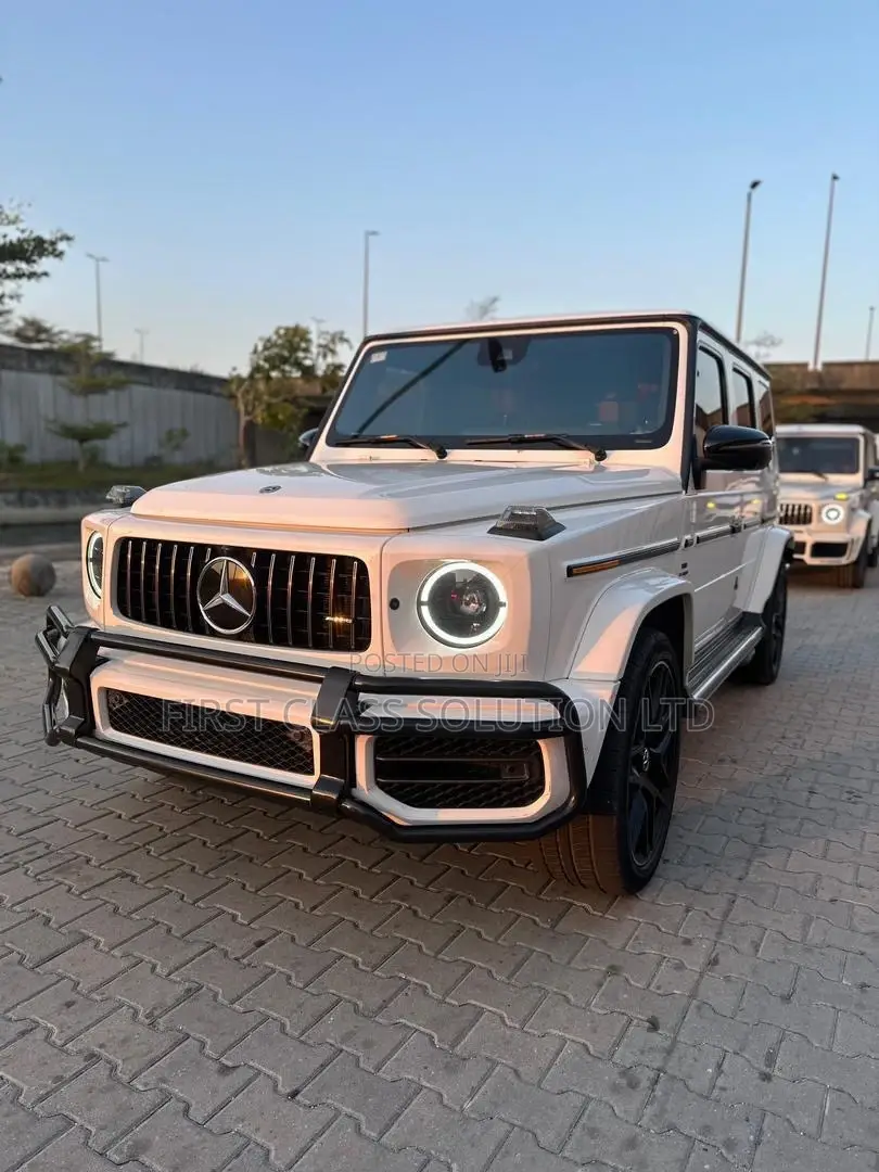 Mercedes Gwagon for Hire