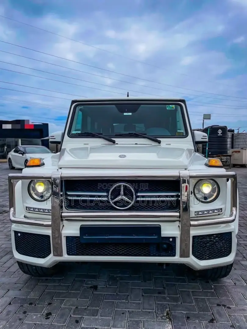 Mercedes Gwagon for Hire