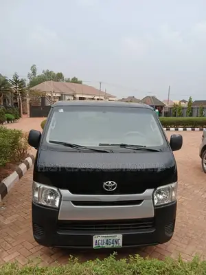 Toyota Hummer Bus for Hire