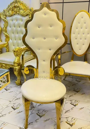 Luxury Vip Oval Flower Celebrant Chairs Available Now