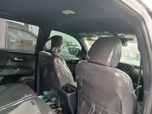 Toyota Tacoma TRD Sport 2018 Silver