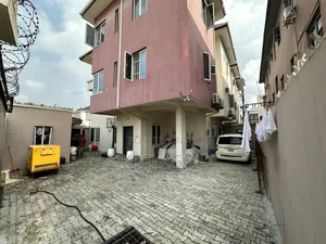 3bdrm Apartment in Ikate for rent