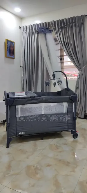 Kidilo Baby Bed