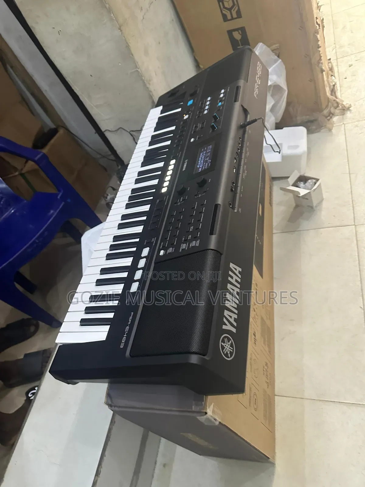 Yamaha Keyboard PRS E 483 Complete 61 Key's
