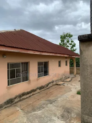 Furnished 3bdrm House in Oloruntobi Quarters, Ife for sale
