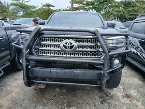 Toyota Tacoma TRD Off Road 2019 Black
