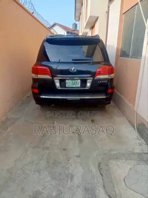 Lexus LX 570 AWD 2014 Black