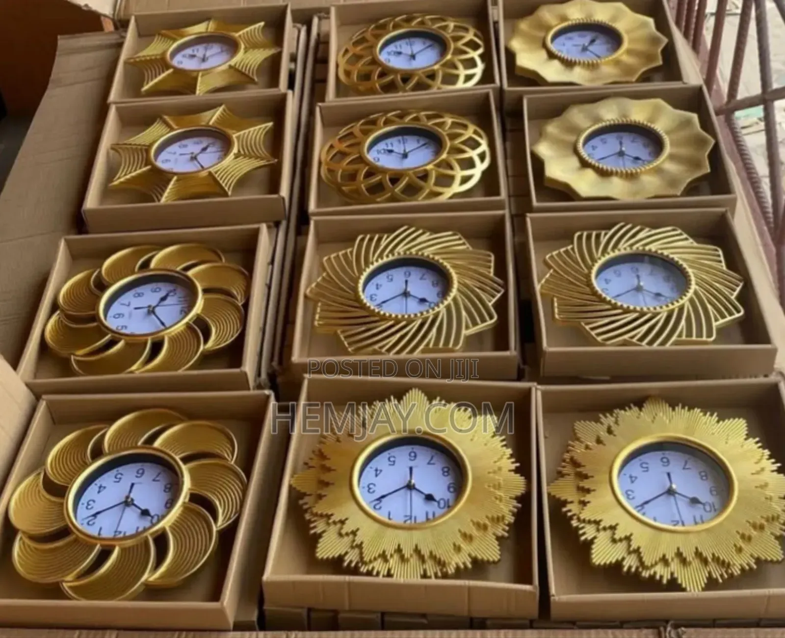 Mini Unique Wall Clock "Quality and Fancy"