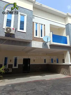 4bdrm Duplex in Ikota for rent