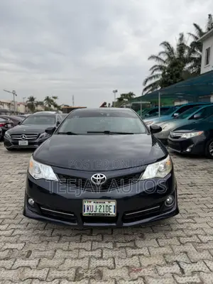 Toyota Camry 2013 Blue