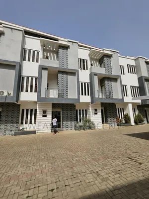 4bdrm Duplex in Durumi for rent