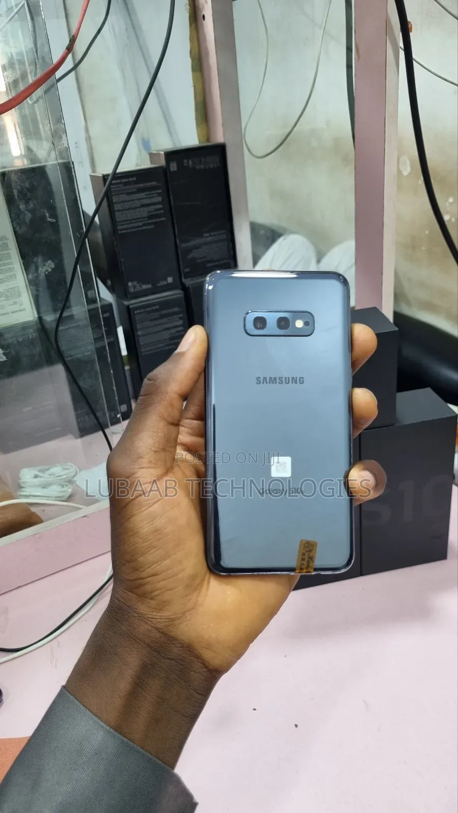 Samsung Galaxy S10e 128 GB Black