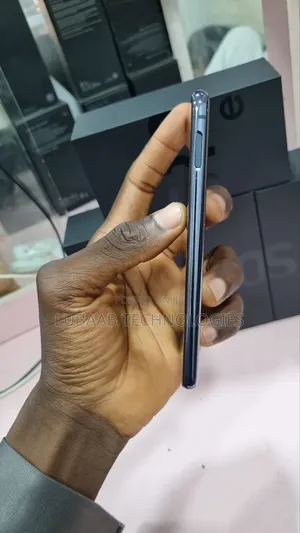 Samsung Galaxy S10e 128 GB Black