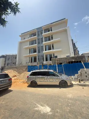 2bdrm Apartment in Lekki Phase 1 for sale
