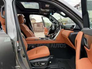 Lexus LX LX 600 2024 Gray