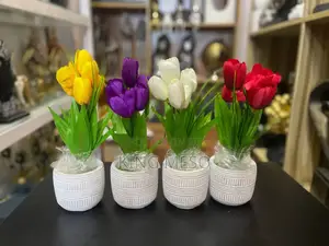 Table Flower Vase Available as Seen