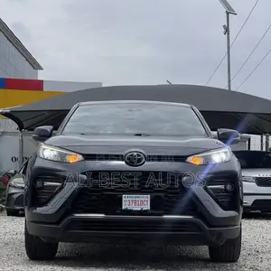 Toyota RAV4 2023 Green