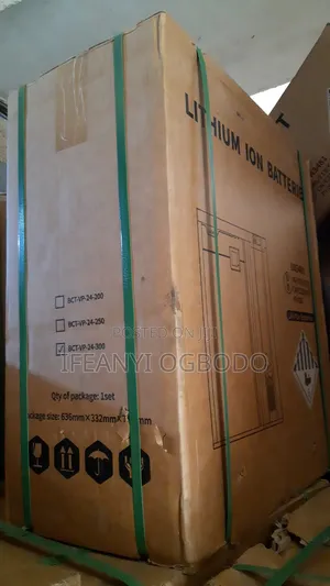 Blue Carbon Lithium Battery 7.5kwh 24v