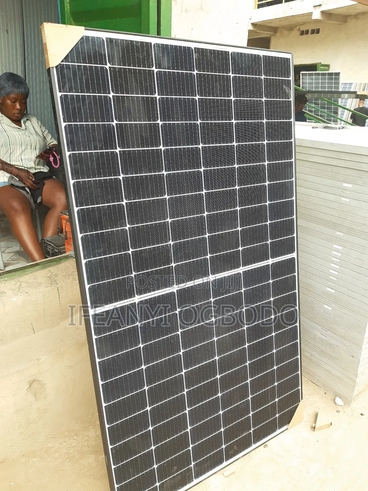 Sun Tech Solar Panel 450w 120cell