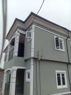 2bdrm Block of Flats in Kabaka Street, Benin City for rent