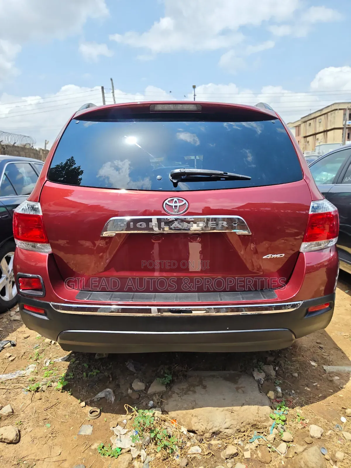 Toyota Highlander SE 2011