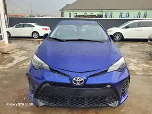 Toyota Corolla 2018 Blue