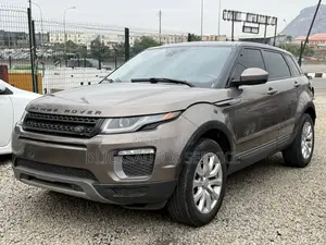 Land Rover Range Rover Evoque HSE Dynamic 4x4 (2.0 4cyl 9A) 2016 Gold