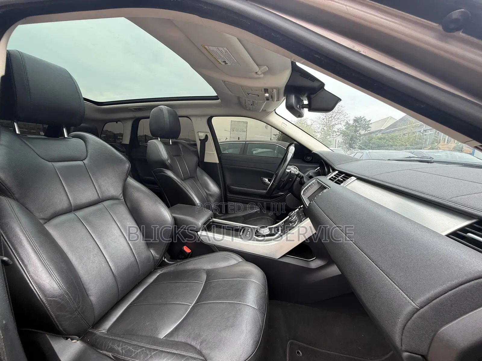 Land Rover Range Rover Evoque HSE Dynamic 4x4 (2.0 4cyl 9A) 2016 Gold