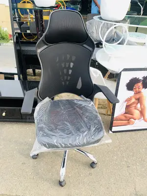 Office Chair (Black)