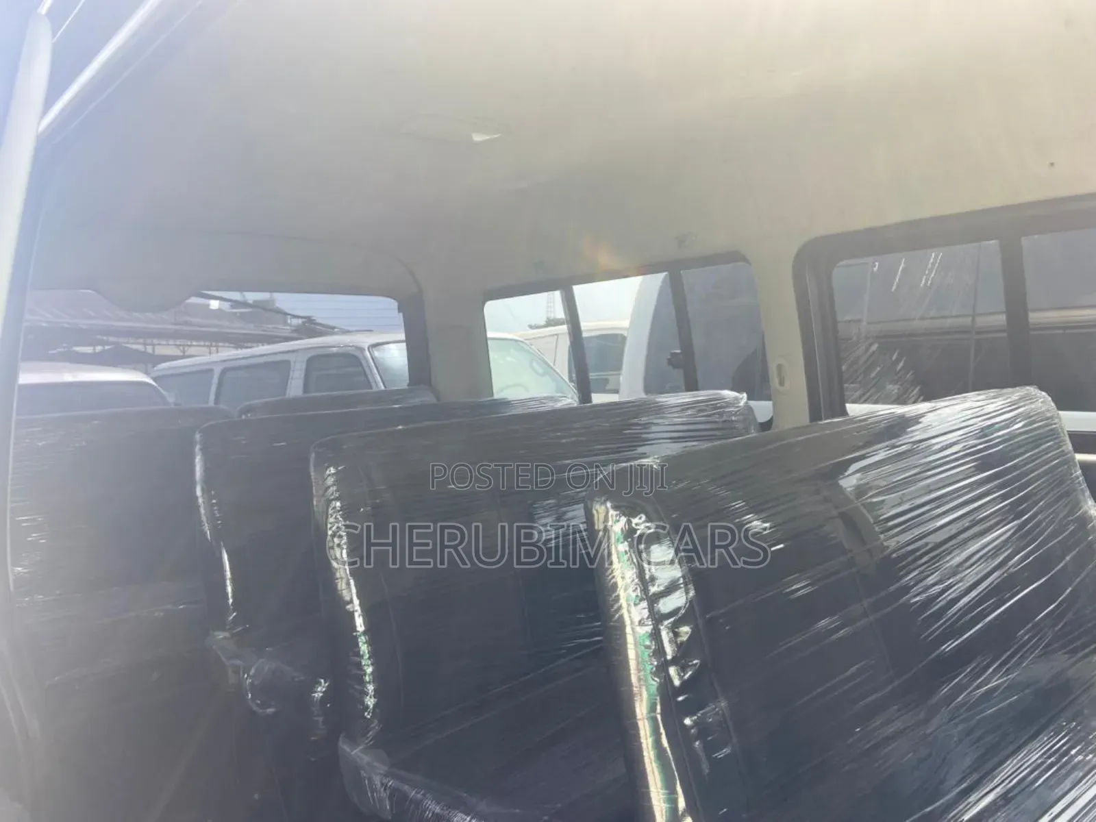 Toyota HiAce 2012 Grey