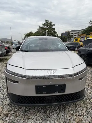 New Toyota bZ3 2025 Pearl