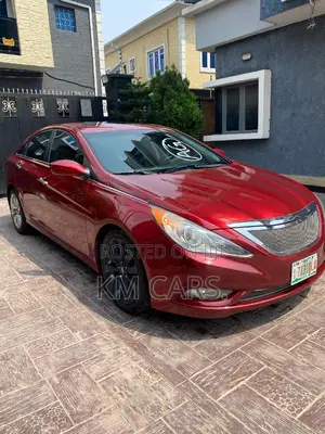 Hyundai Sonata 2011 Red