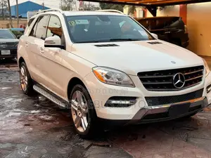 Mercedes-Benz M Class ML 350 4Matic 2013 White