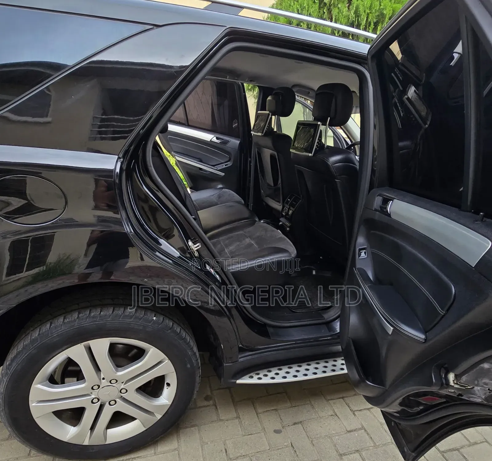 Mercedes-Benz M Class 2011 Black