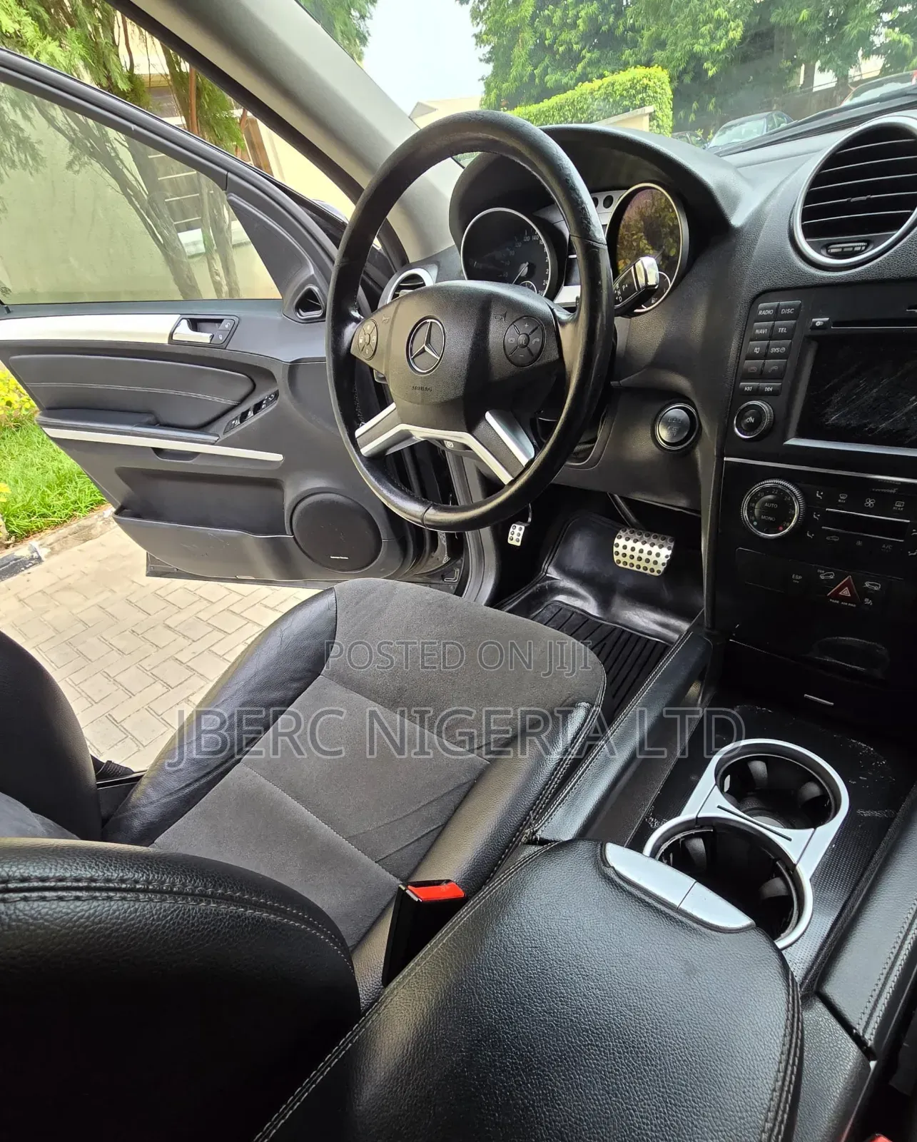 Mercedes-Benz M Class 2011 Black