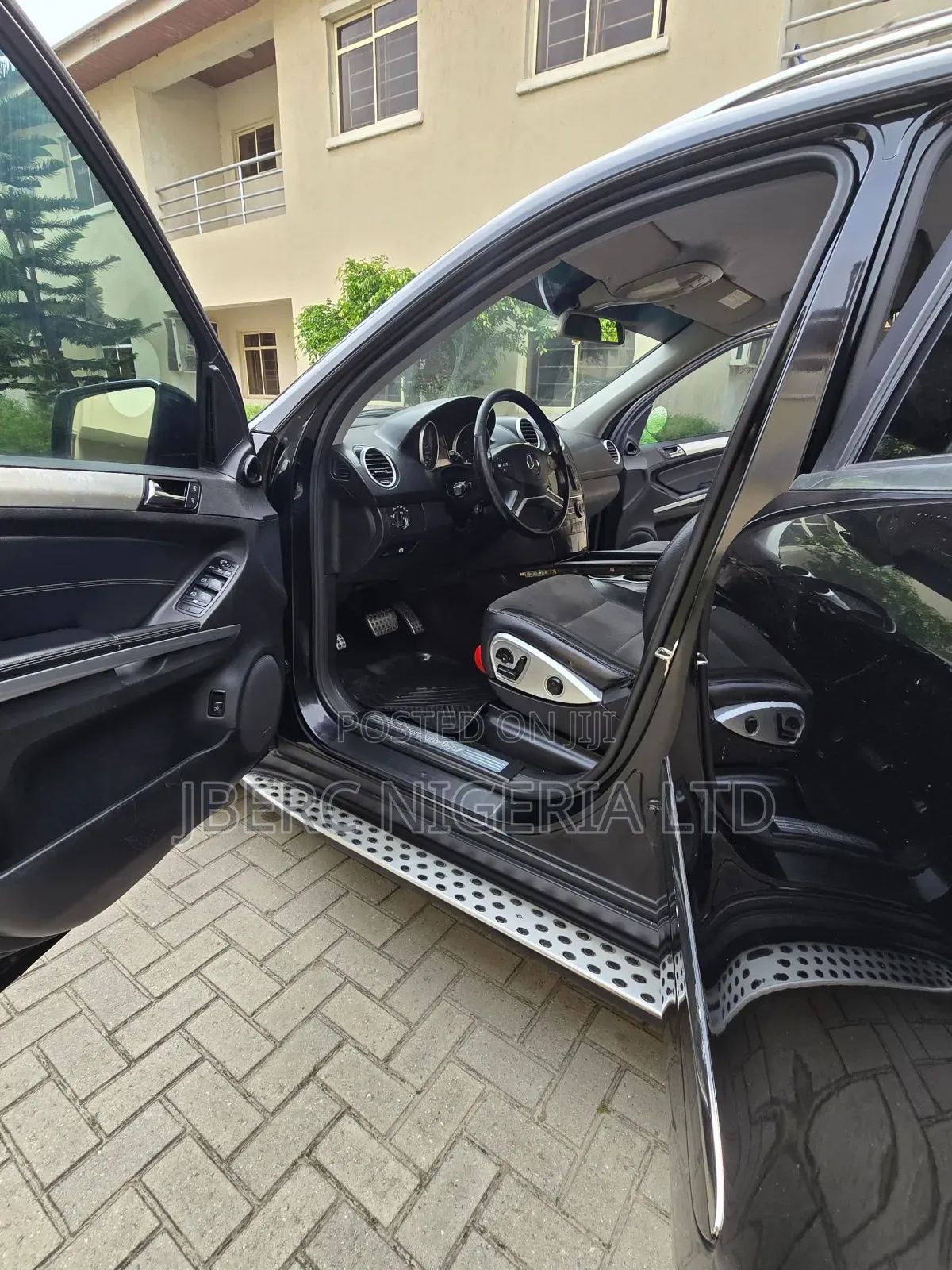 Mercedes-Benz M Class 2011 Black