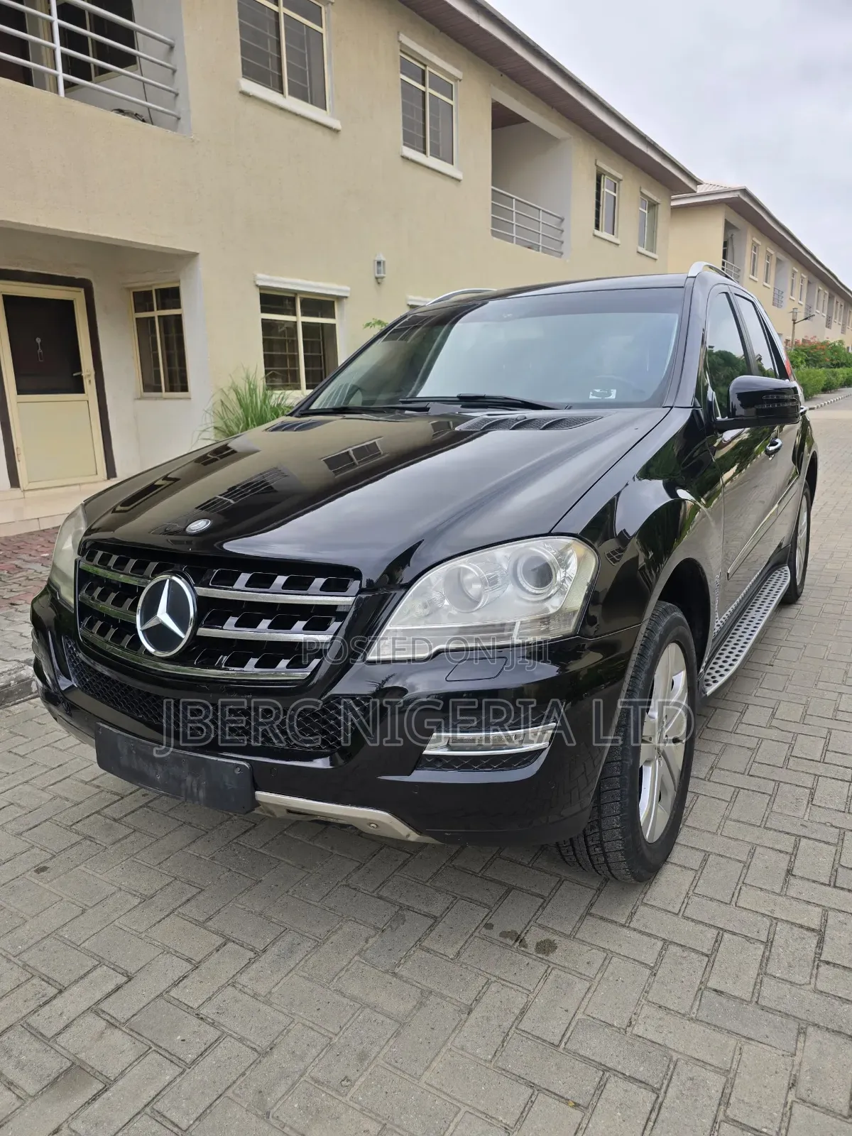 Mercedes-Benz M Class 2011 Black