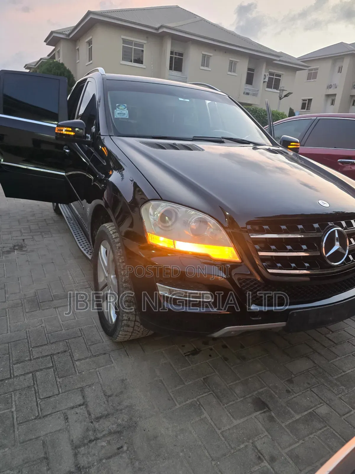 Mercedes-Benz M Class 2011 Black