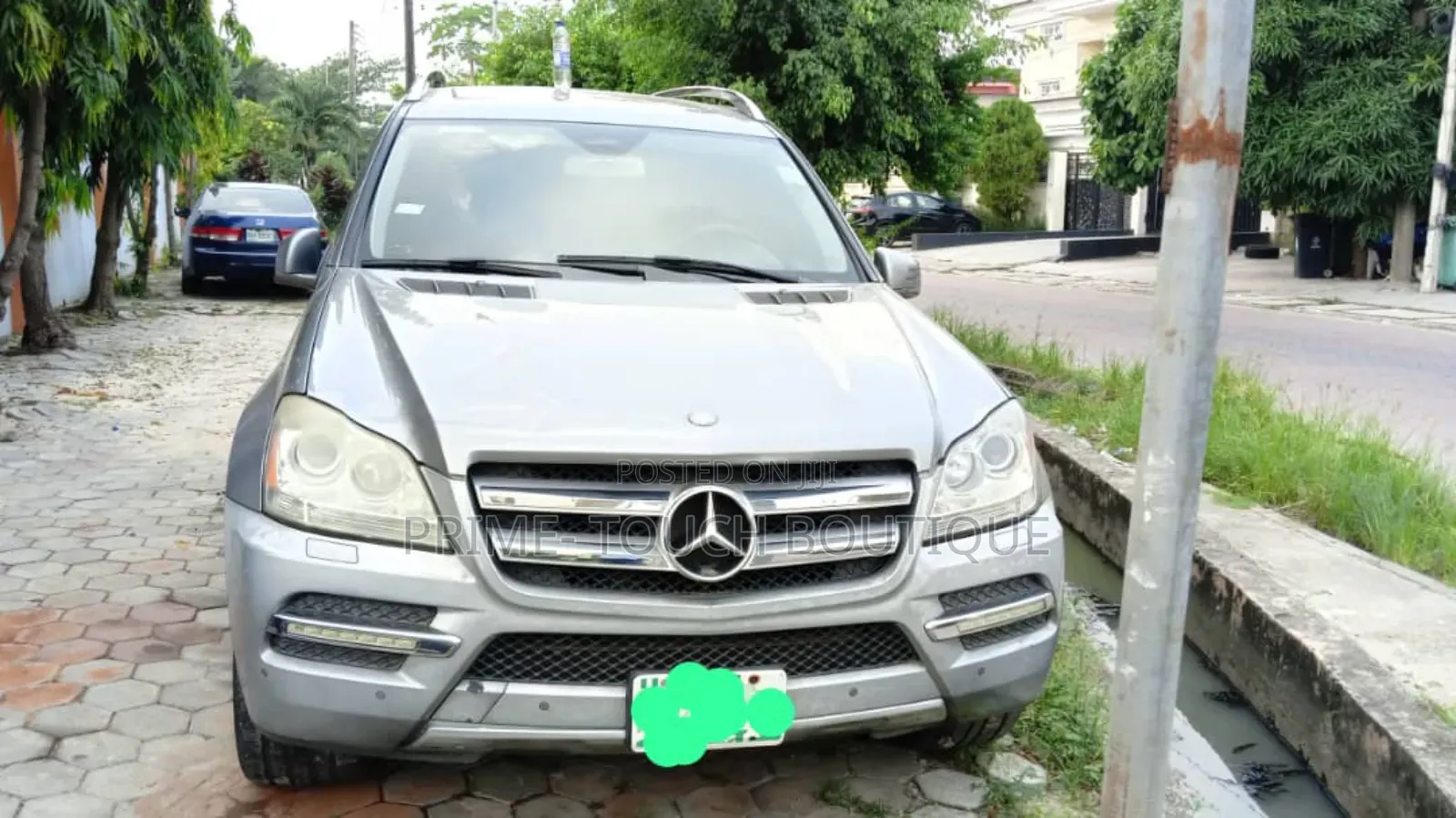 Mercedes-Benz GL-Class GL 450 2011 Gray