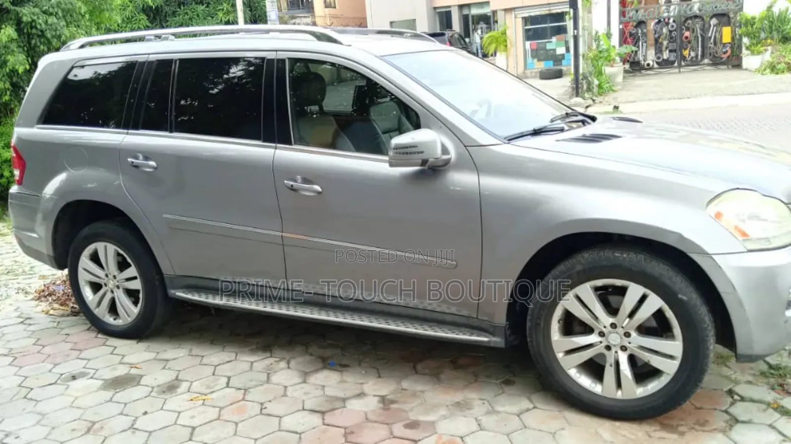 Mercedes-Benz GL-Class GL 450 2011 Gray