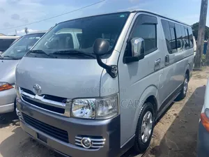 Toyota HiAce 2012 Grey