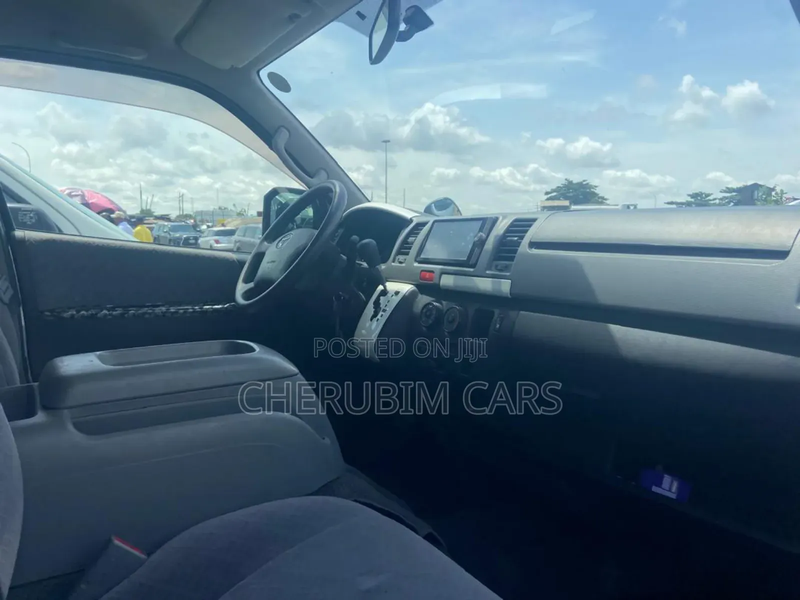 Toyota HiAce 2012 Grey