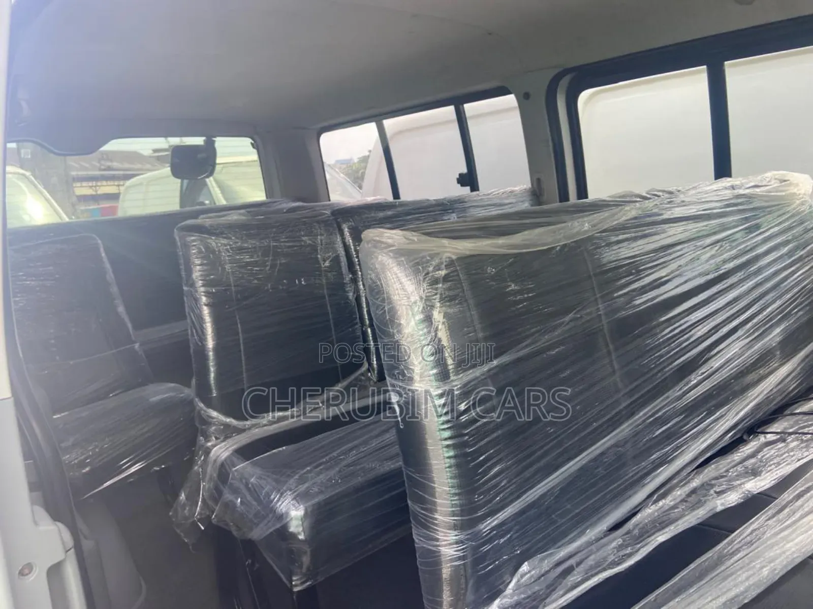 Toyota HiAce 2012 Grey