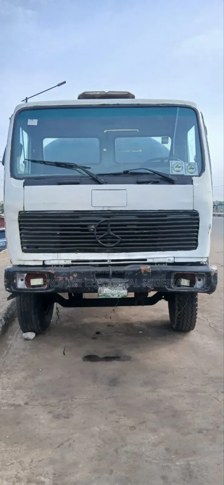 Howo 10 Tyre Truck 371 Engine 2002 White