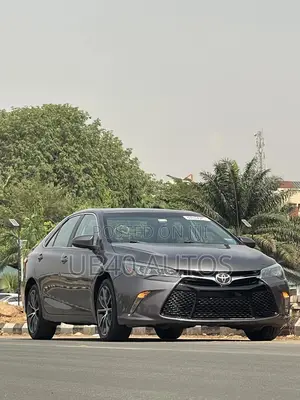 Toyota Camry XSE 4dr Sedan (3.5L 6cyl 6A) 2015 Gray
