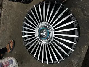 20inche Lexus, Mercedes