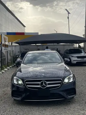 Mercedes-Benz E450 2019 Blue