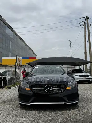 Mercedes-Benz C300 2016 Black