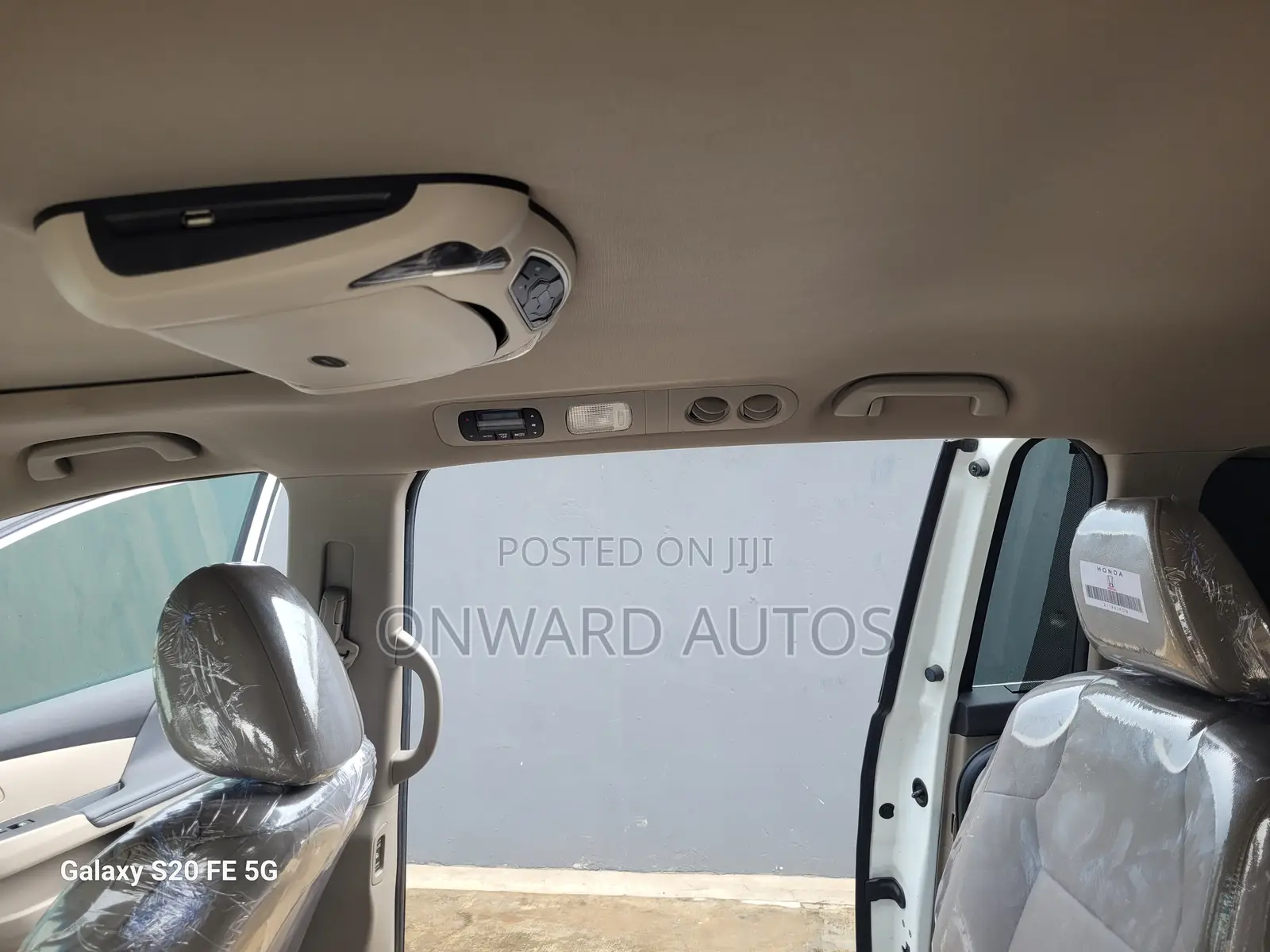 Honda Odyssey 2012 White